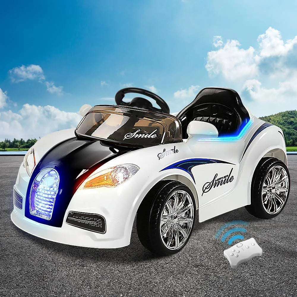 Black & White Kids Ride on Car D72685