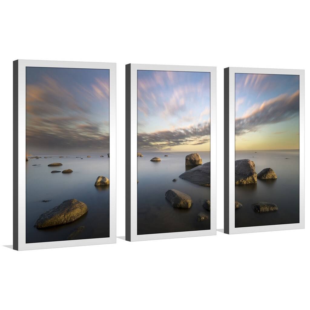 3 Piece Framed Photographic Print Set U161