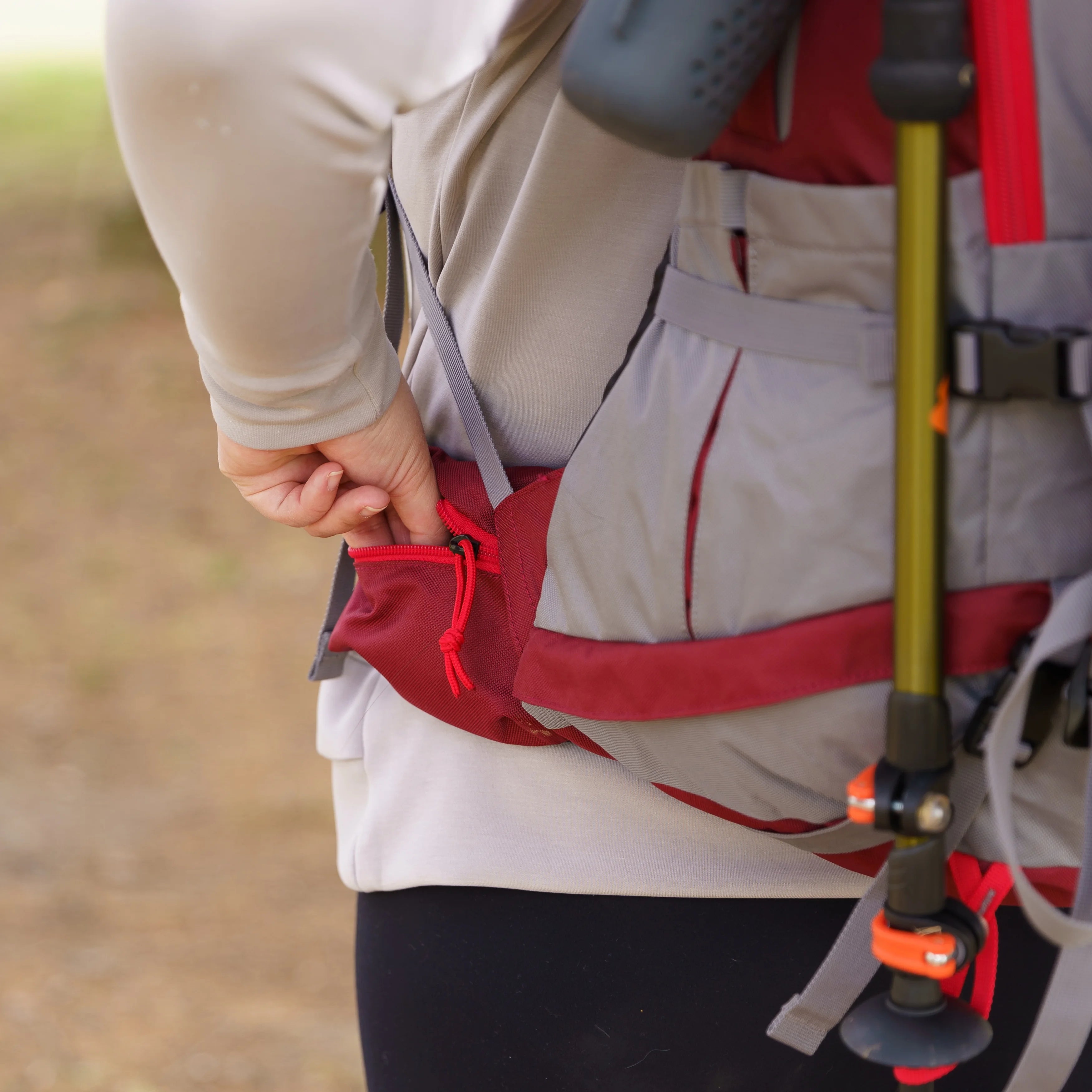 35 Liter Hiking Backpack with Detachable 15 Liter Daypack C80934