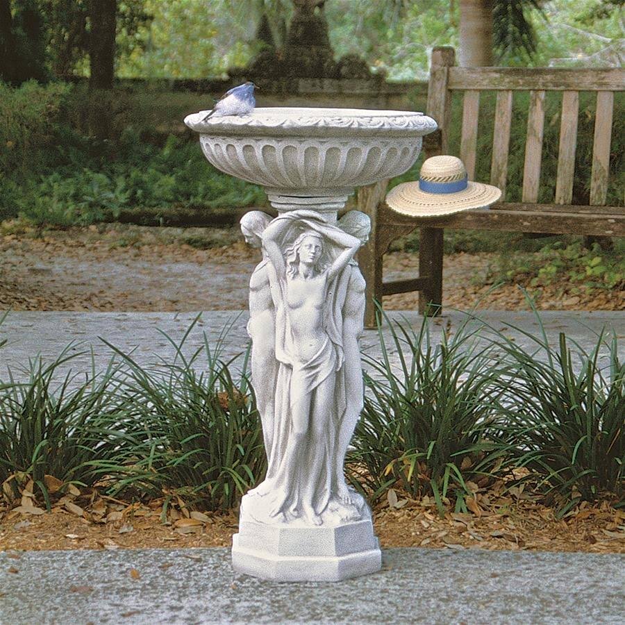 Pedestal Font D8285