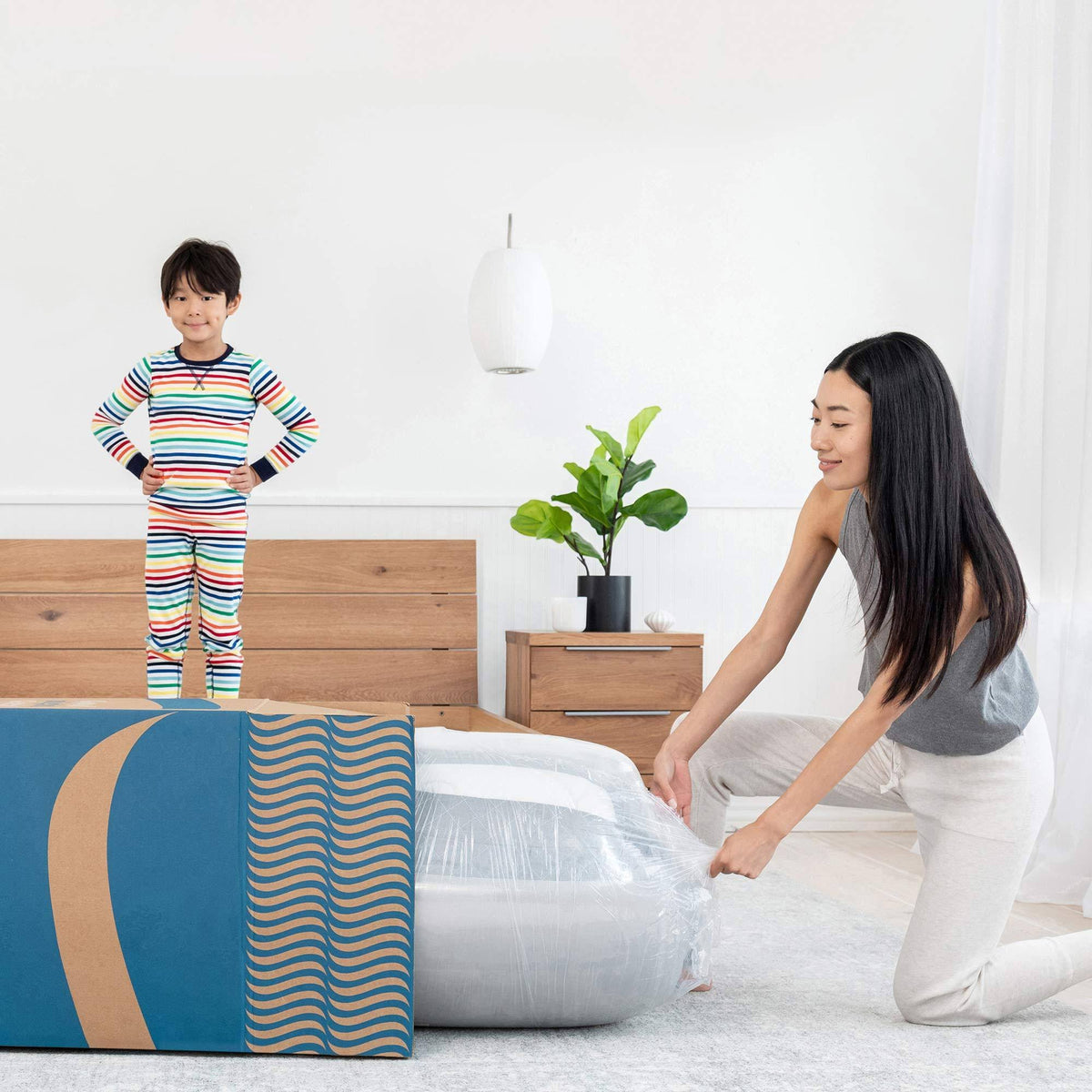 Queen Medium Memory Foam Mattress M783171