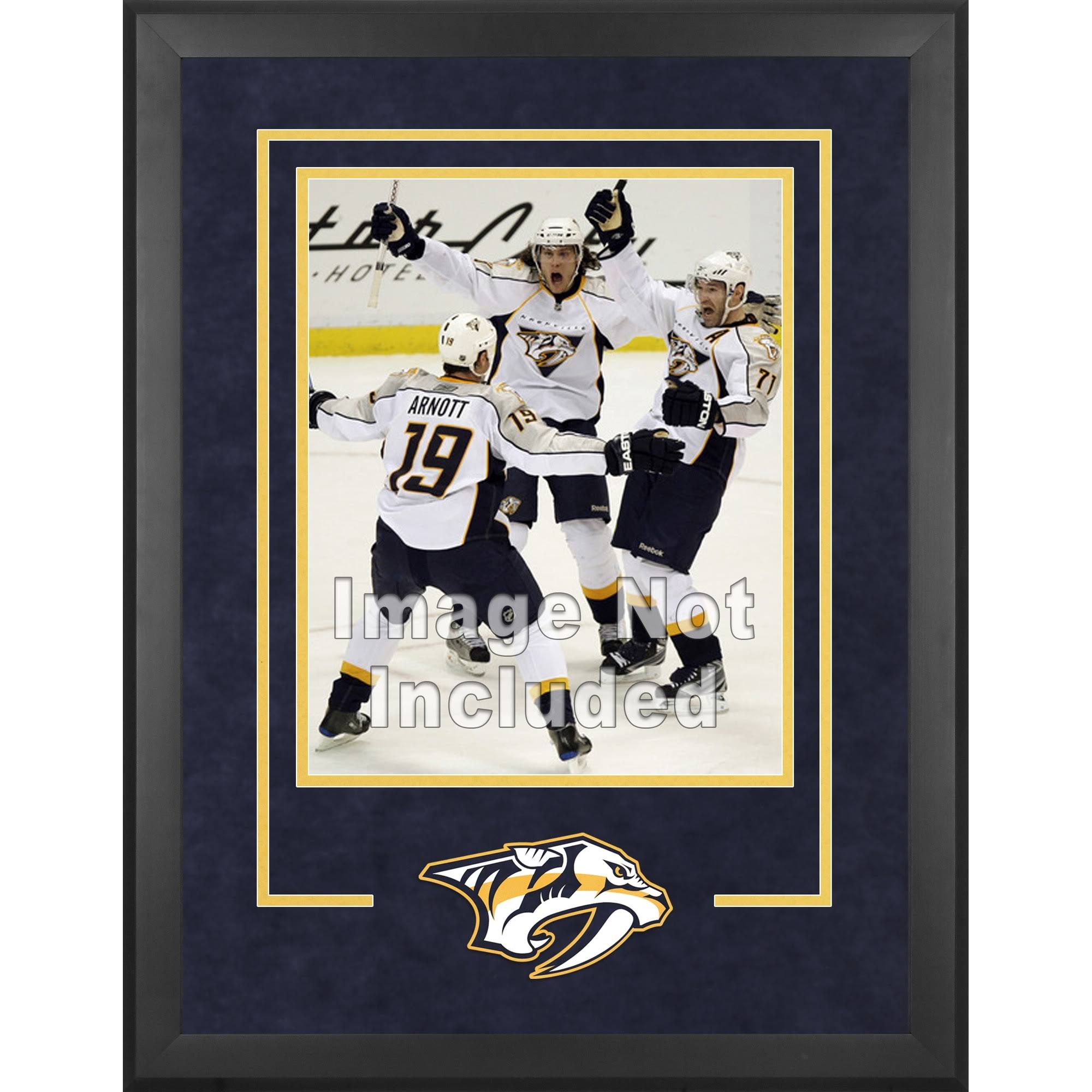 16x22 x 20x22 Vertical Photograph Frame Z74341