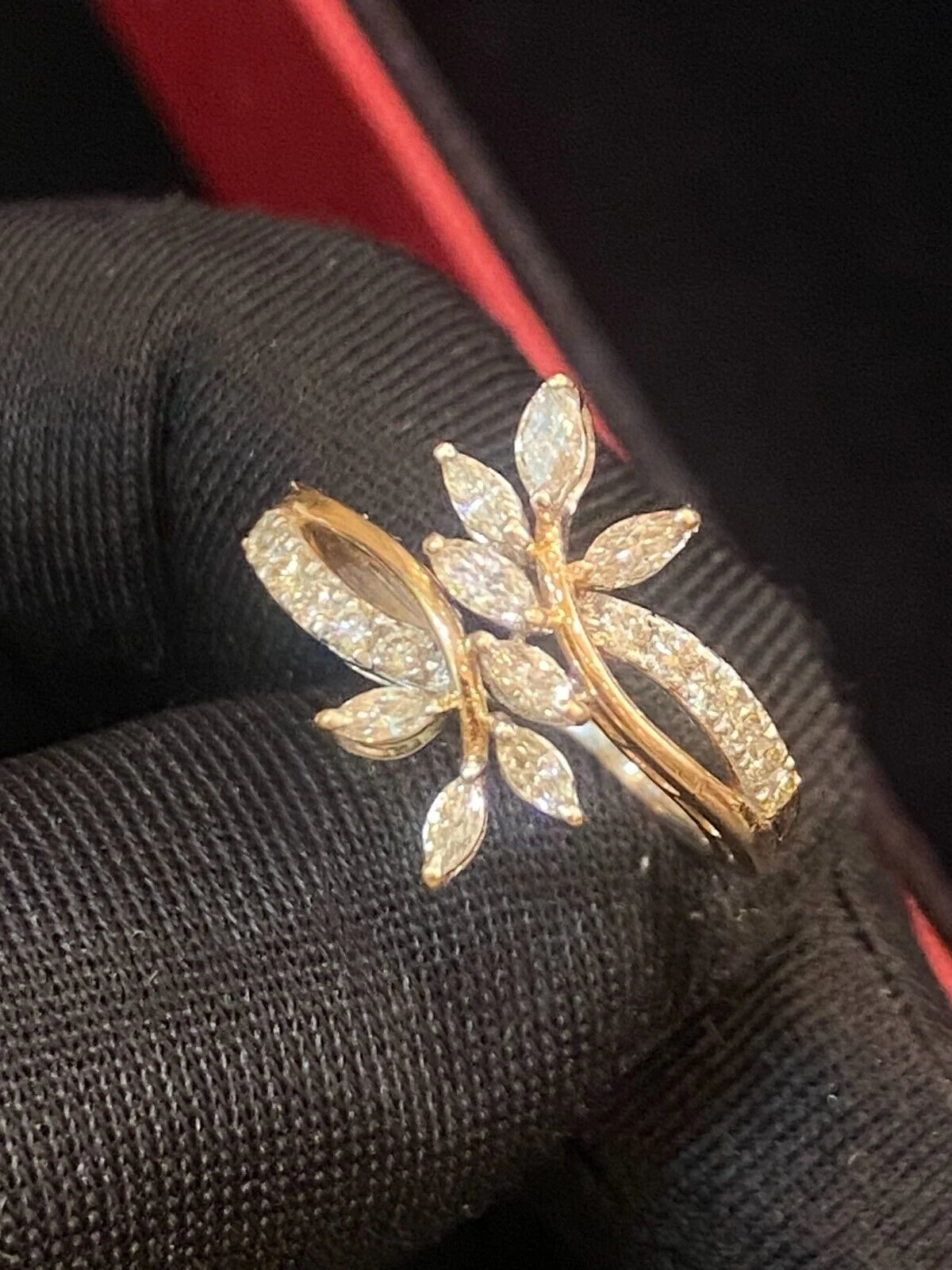 14K Two-Tone Gold Diamond Flower Petals Wedding Ring G737