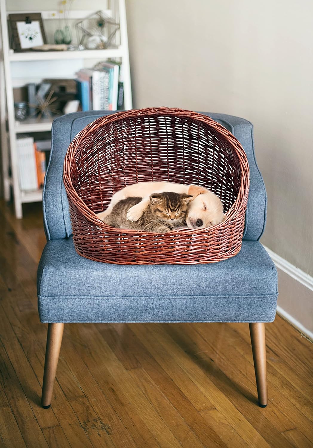 Willow Basket Cat House with Cushion S81698