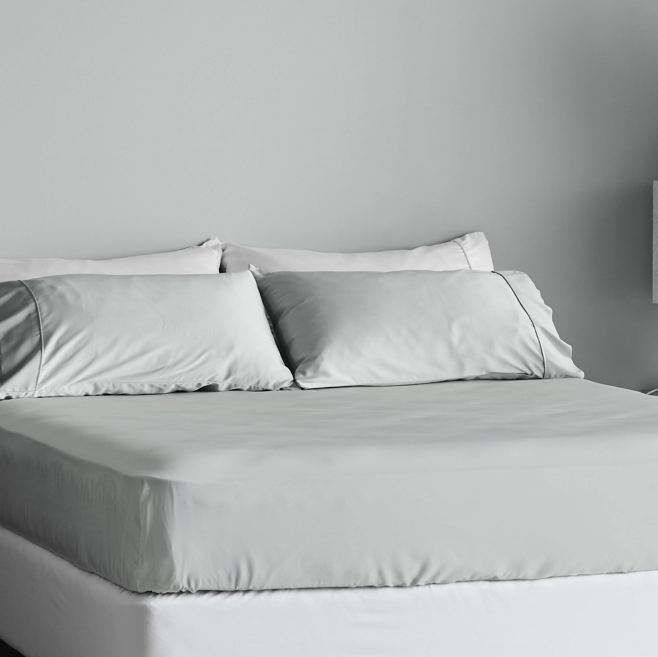 Queen Rose Fitted Sheet M1682