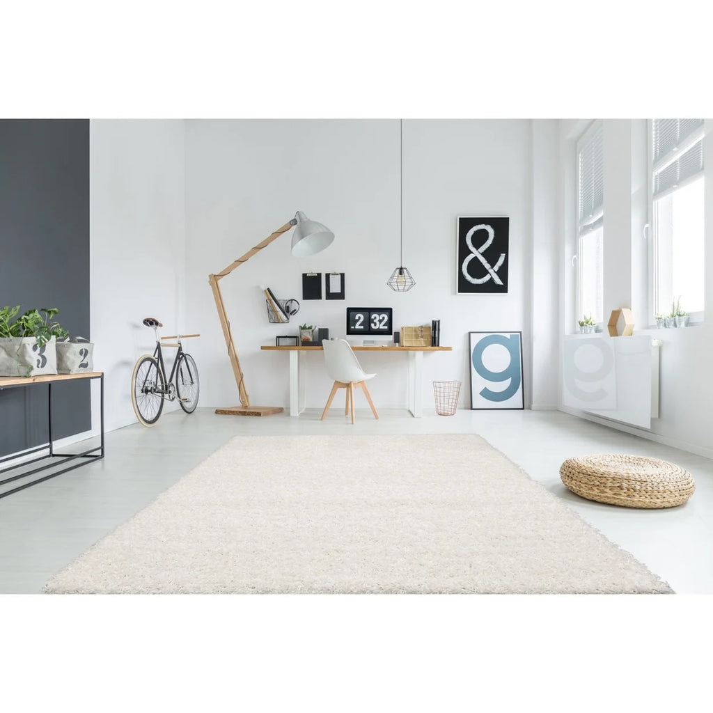 White Shag 5' X 7' Rectangular Rug Z488762